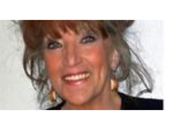 Marti Oakley & TS Radio