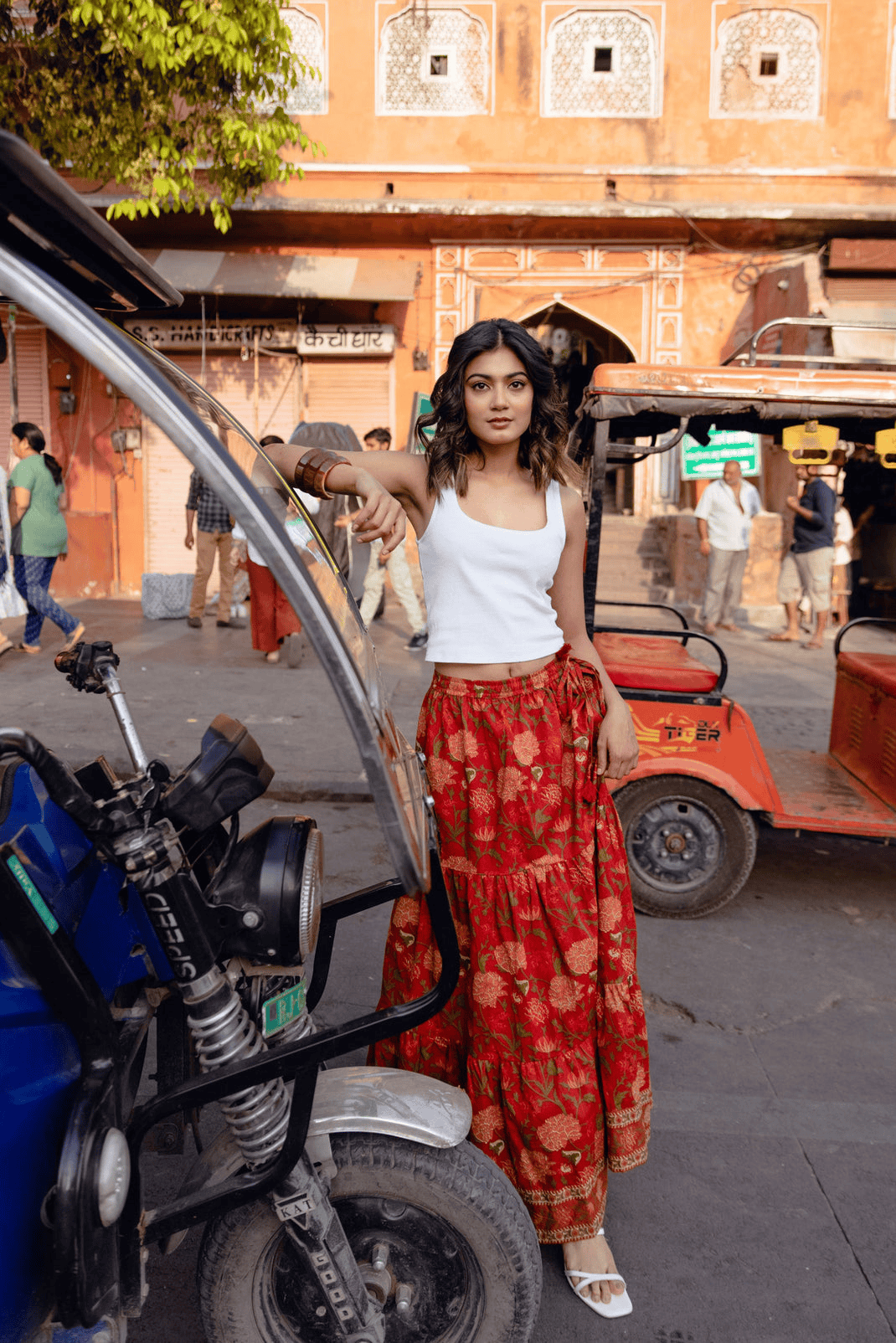 The Rooh of Style: Where Tradition Meets Modern Glamour